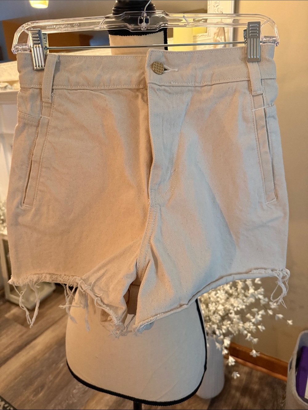 Zara Cream High-Rise Frayed Hem Denim Shorts
